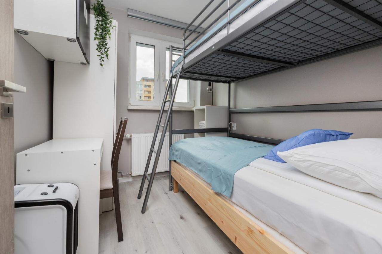 Family Apartment With Balcony In Gdynia By Noclegi Renters Екстер'єр фото
