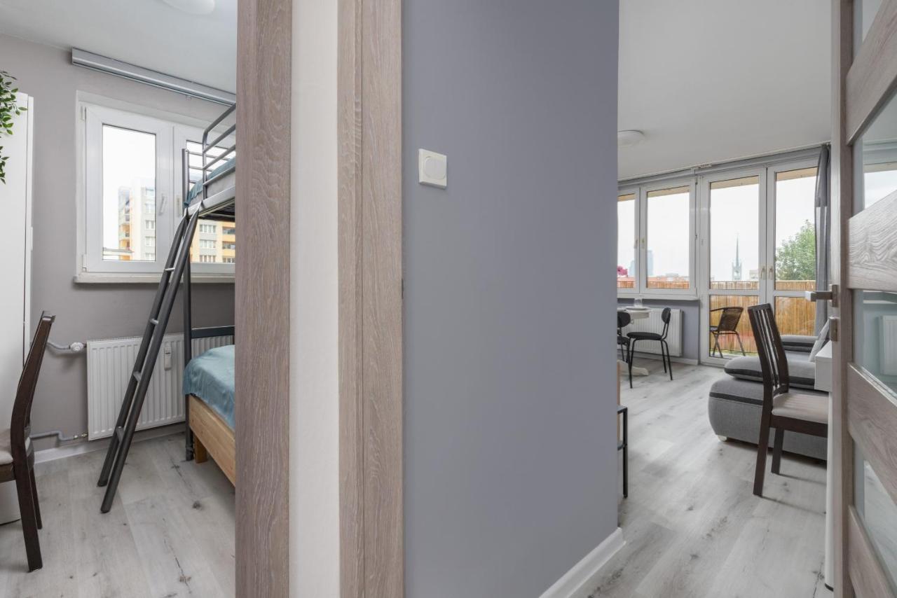 Family Apartment With Balcony In Gdynia By Noclegi Renters Екстер'єр фото
