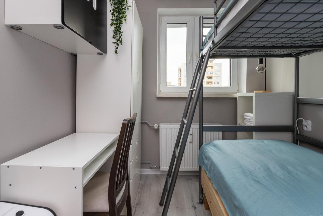 Family Apartment With Balcony In Gdynia By Noclegi Renters Екстер'єр фото